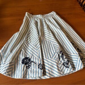 Anthropologie Lithe Hazel Hedge Embroidered skirt